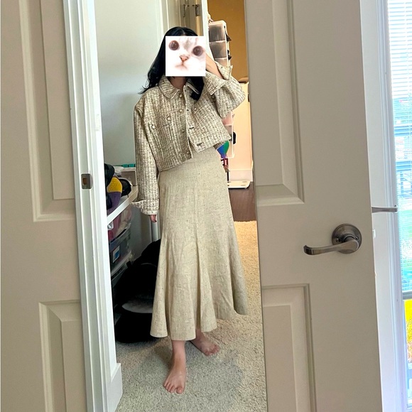 St. John Boucle Tweed Jacket - Picture 2 of 2